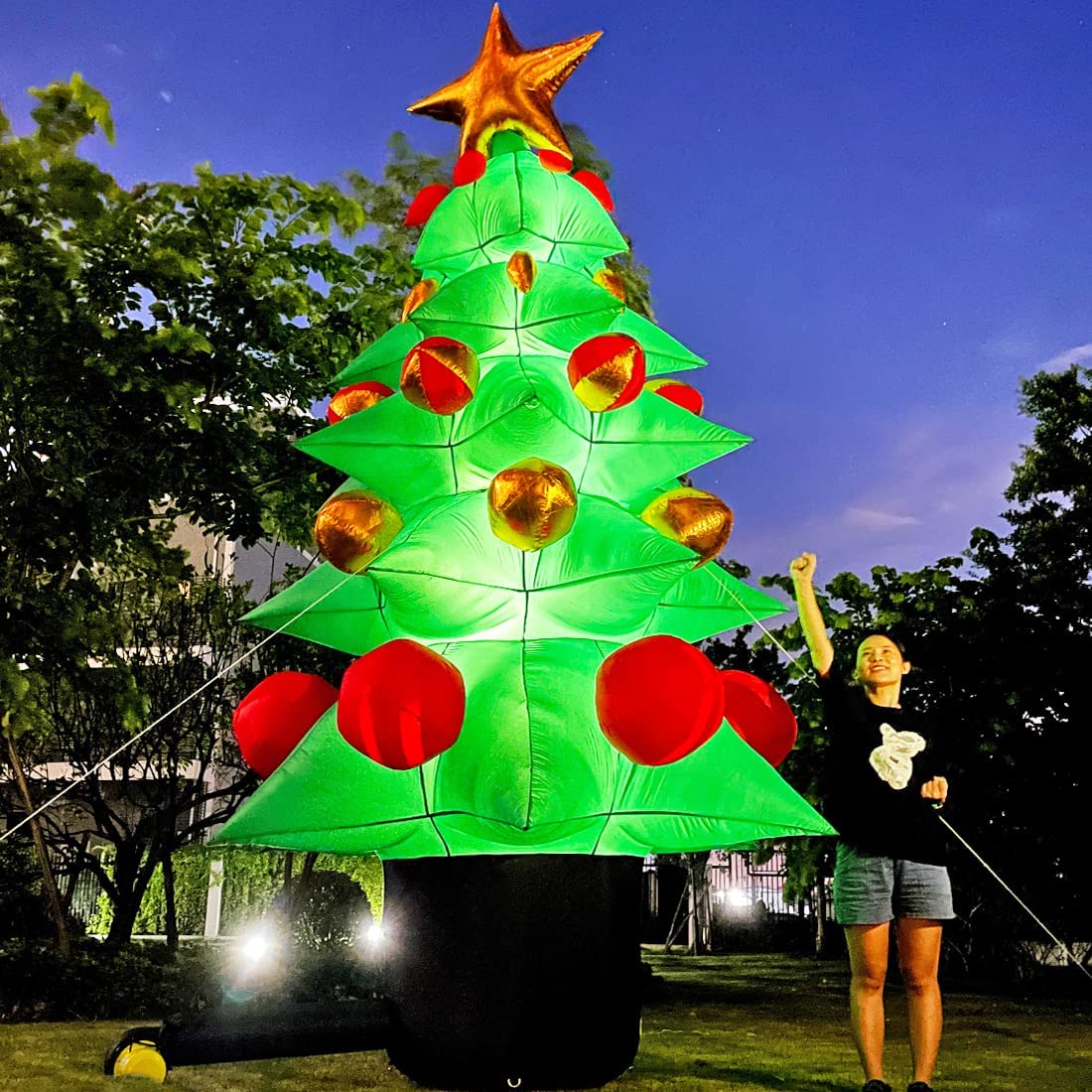 13ft Inflatable Christmas Tree with LED Lights: Dazzling Holiday Decor