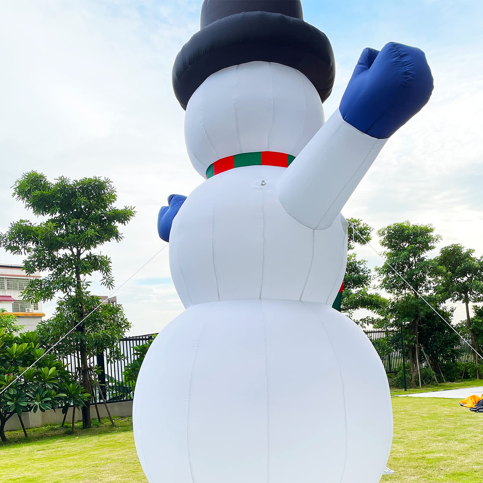 40Ft Giant Inflatable Snowman for Christmas with Blower Snowman Inflatable Outdoor Yard Decoration Lawn Xmas Party Blow Up Decoration with No Light